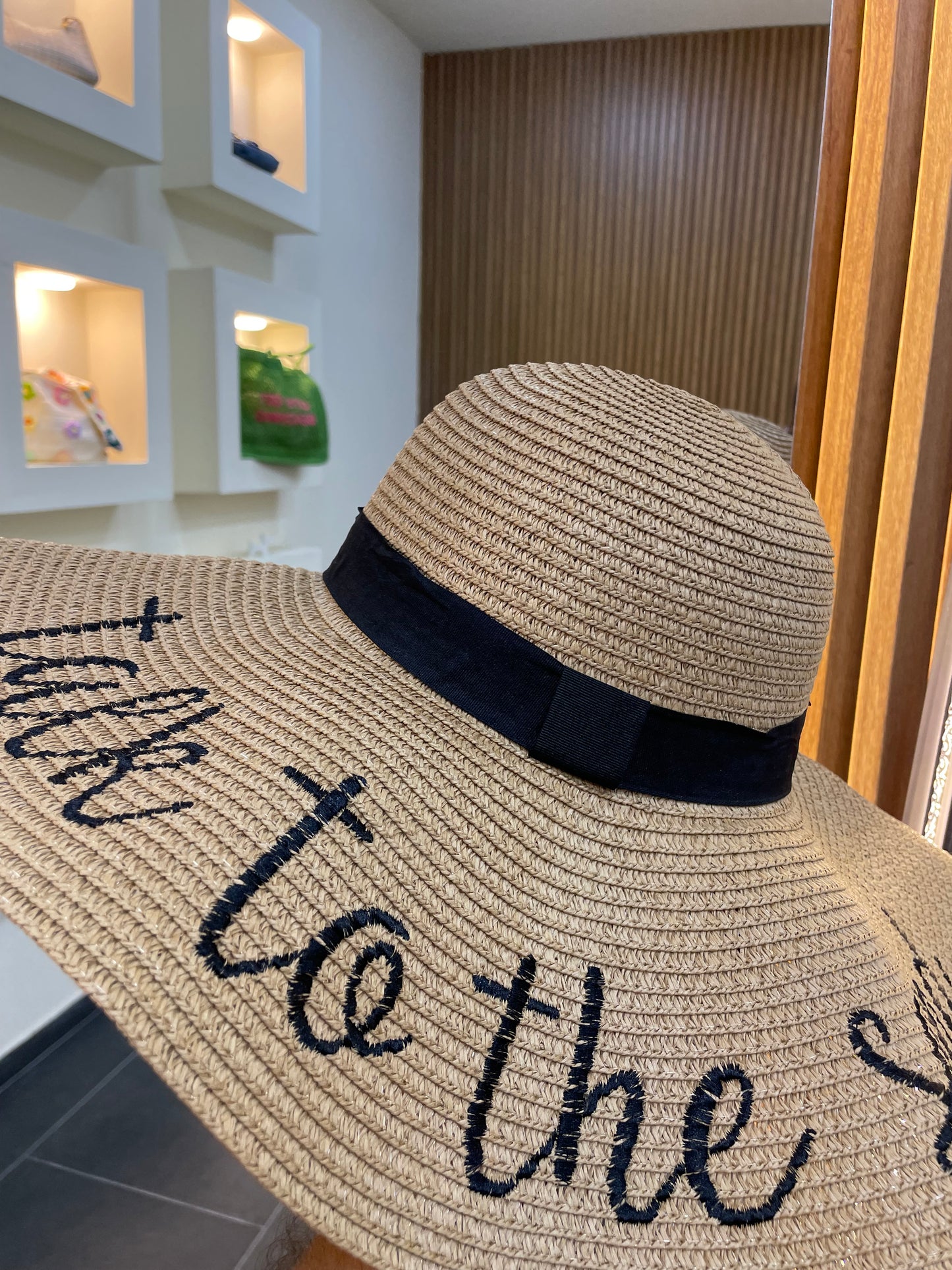 Talk to the sands hat