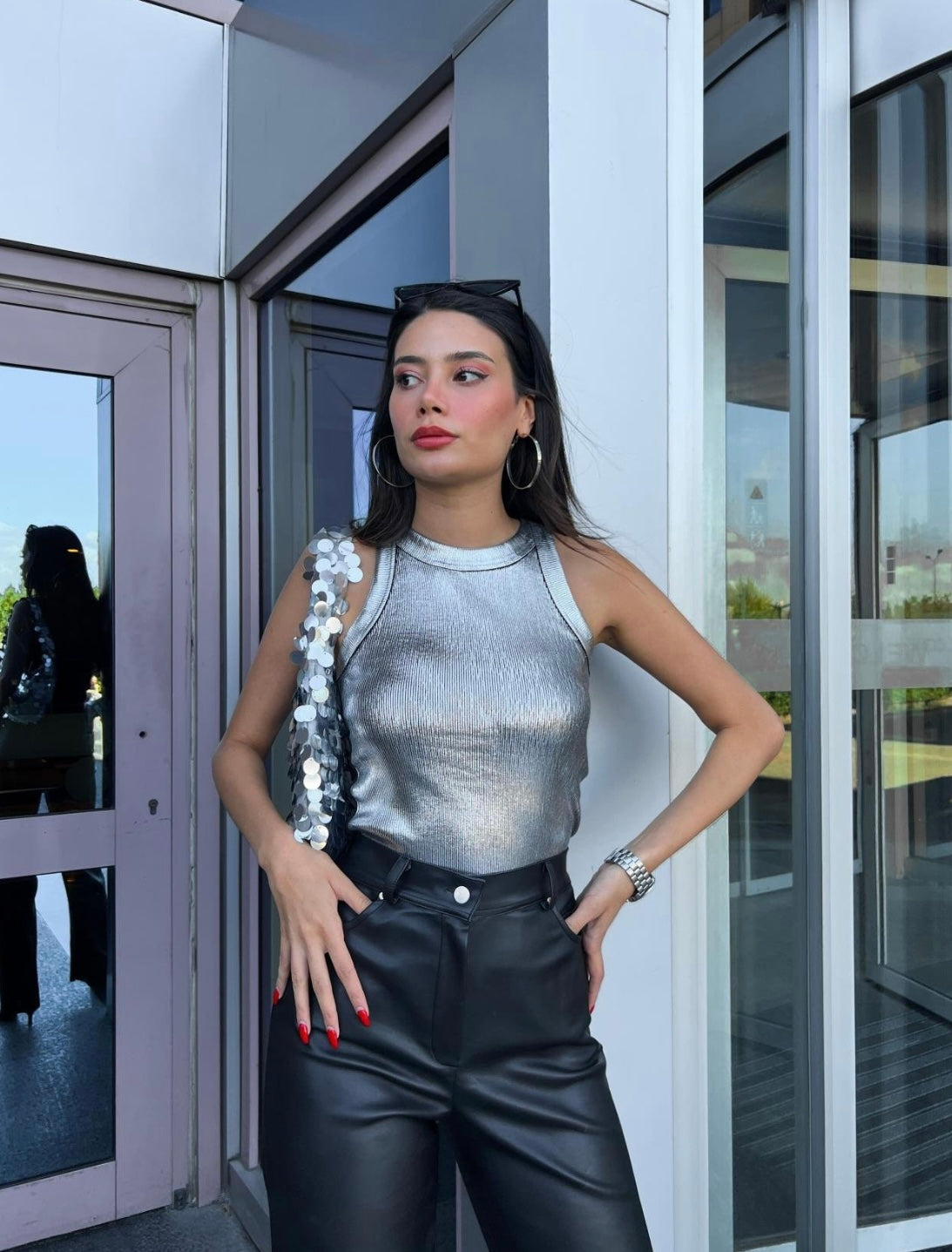 Metallic basic