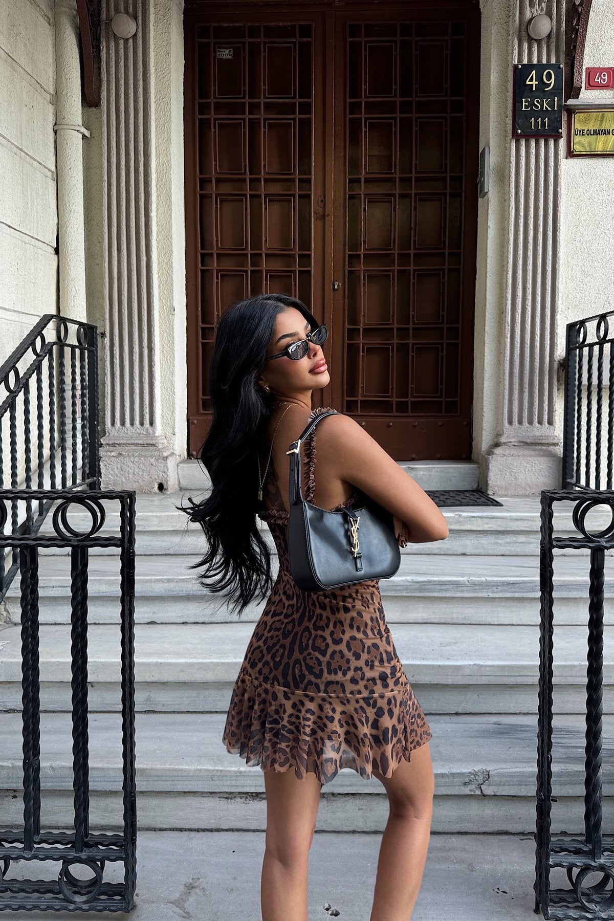 Leo dress