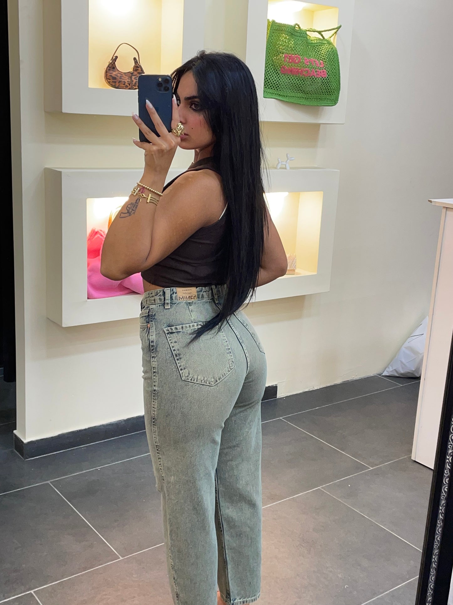 Mira Jeans