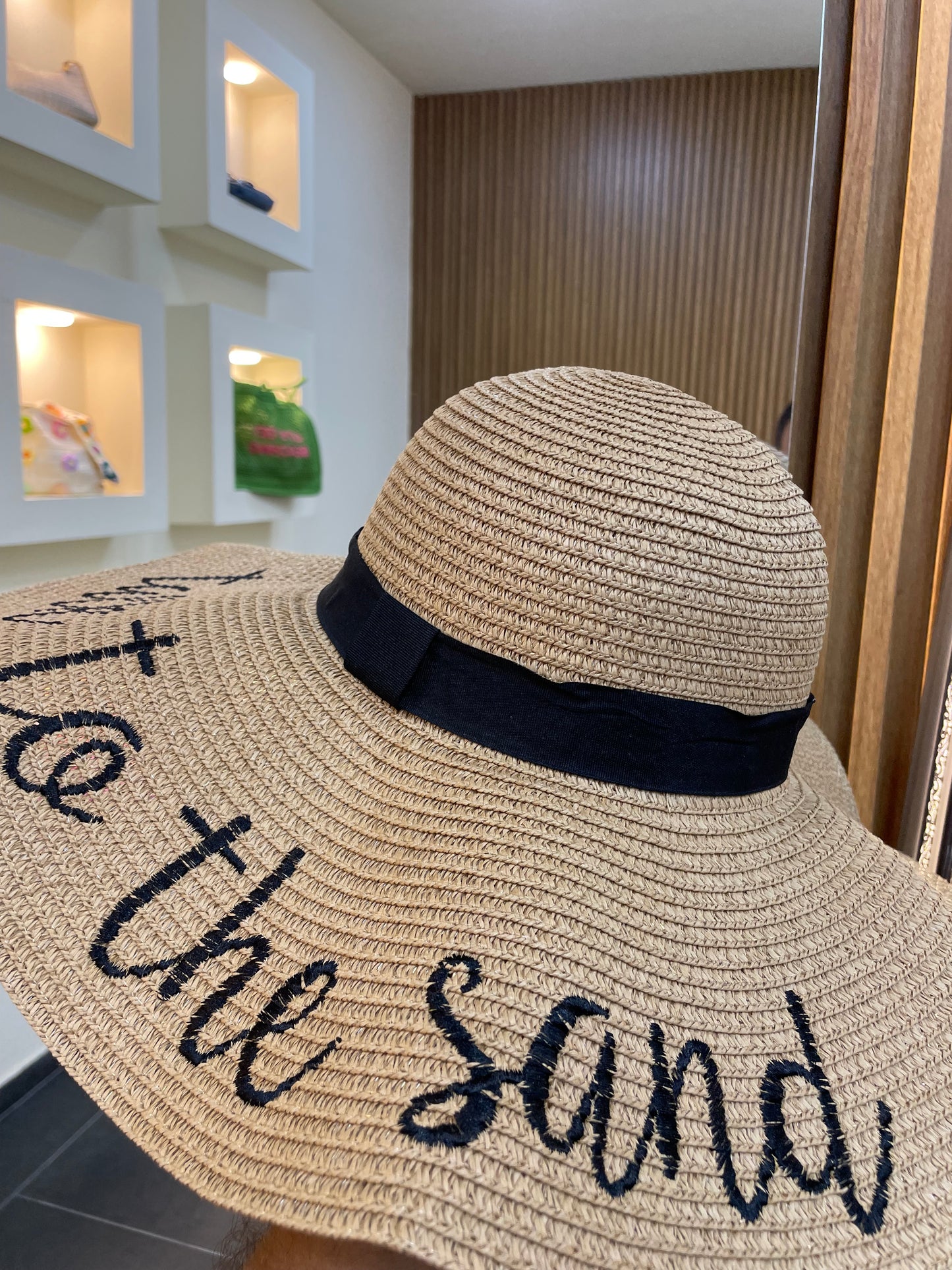 Talk to the sands hat