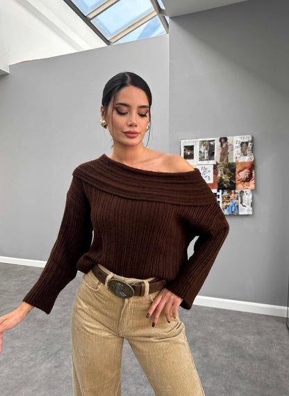 Yola sweater