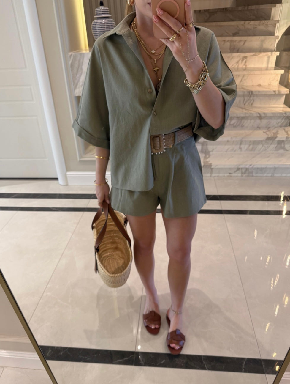 Ayla set