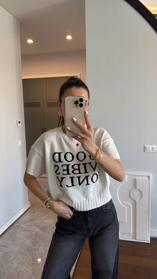 Good vibes top