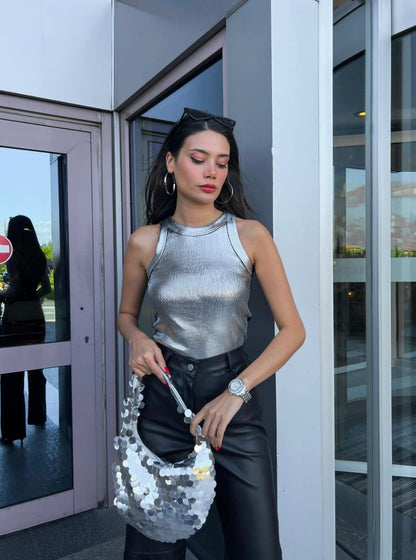 Metallic basic