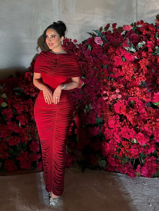 Design pleated dress