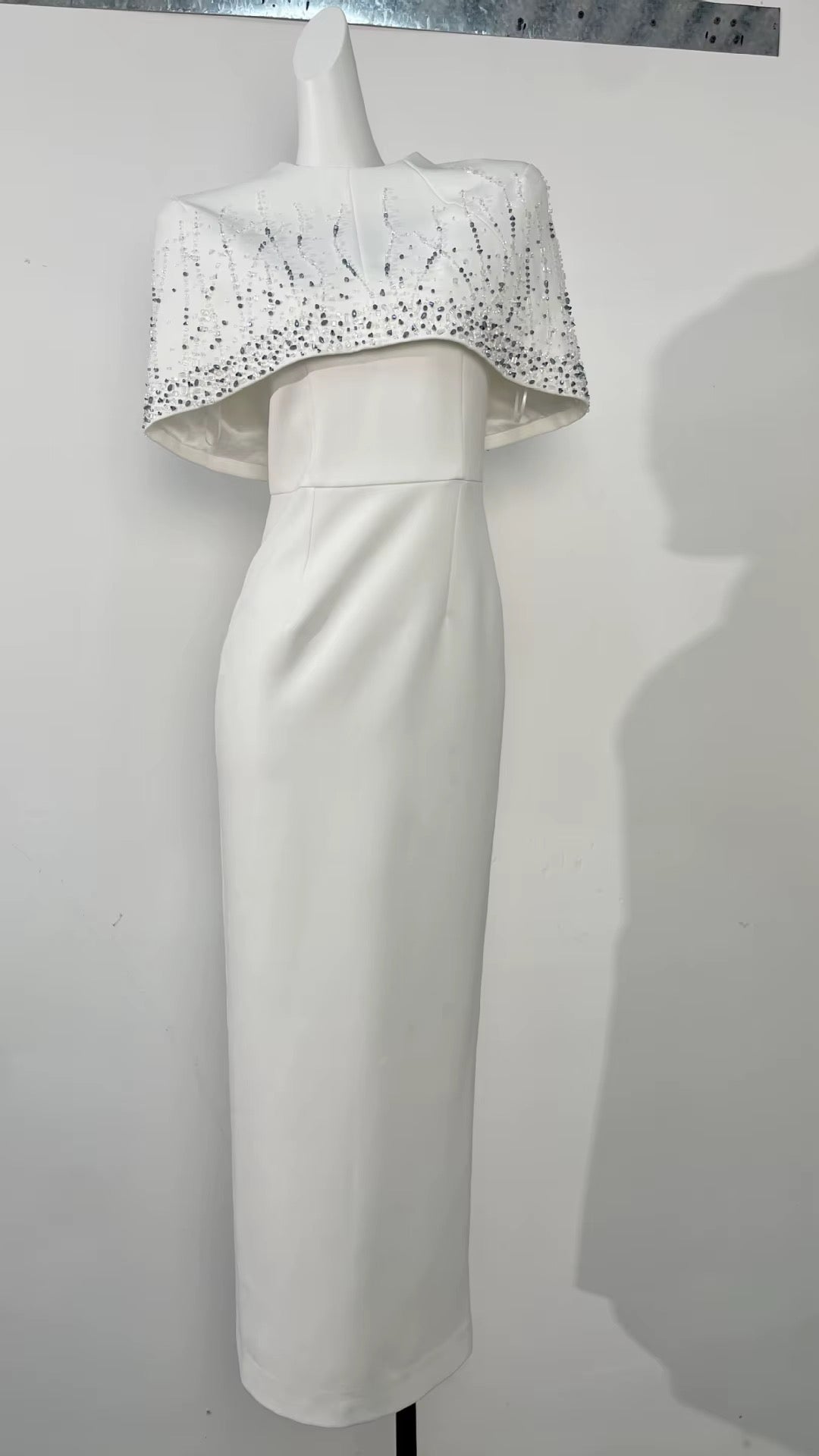 Vintage white gowns dress